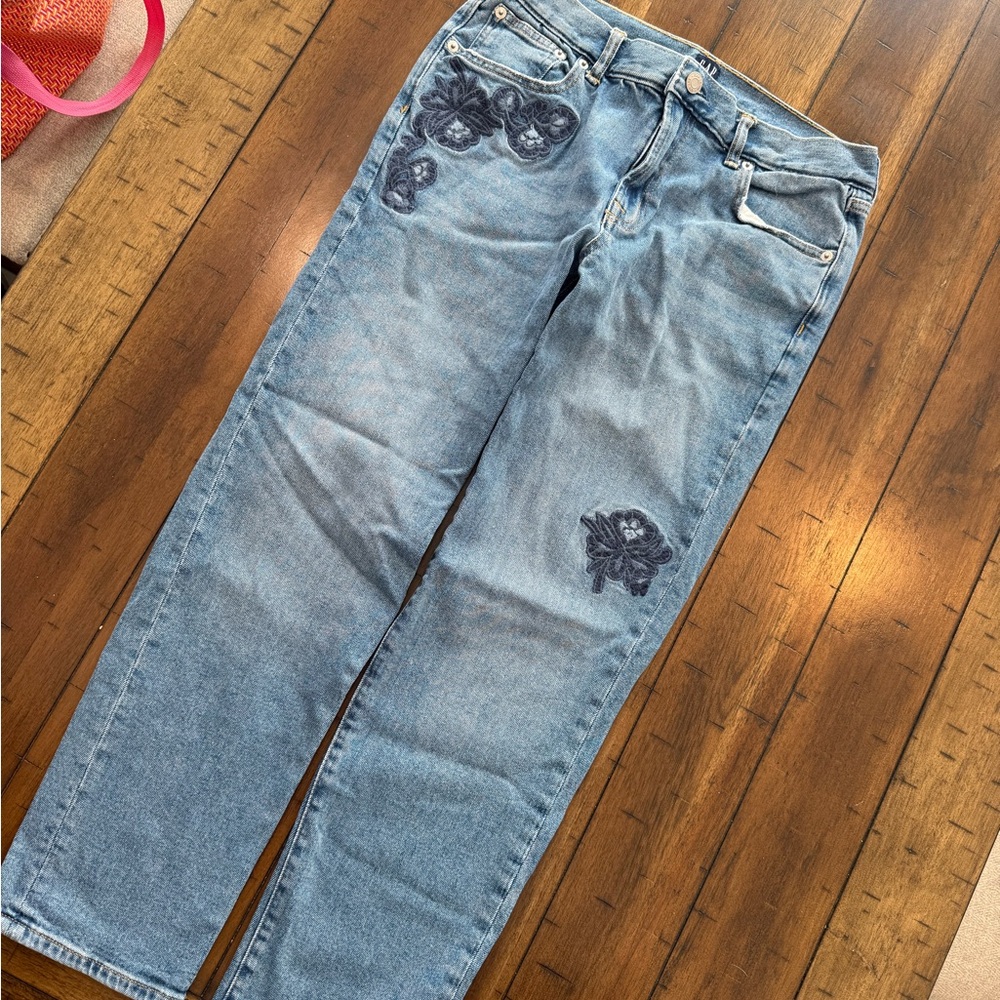 Vintage GAP Girlfriend Embroidered Jeans